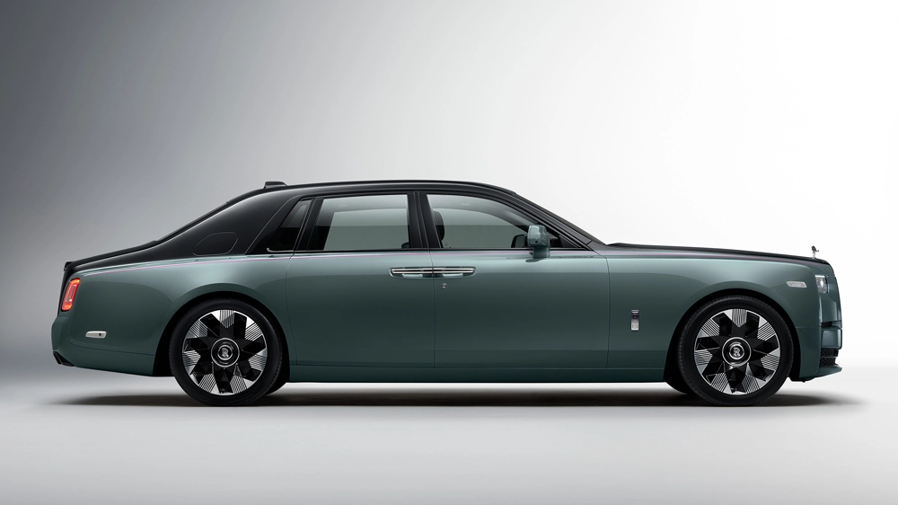 Rolls Royce Phantom Extended Wheelbase | Exotic Cars Dubai